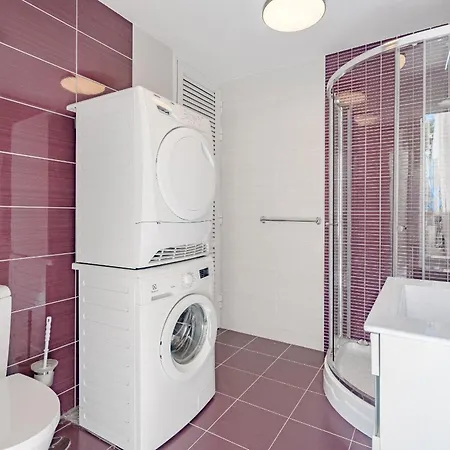 Sabina - 6 Bedroom House Vila