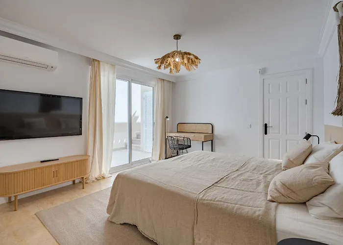 Sabina - 6 Bedroom House 别墅