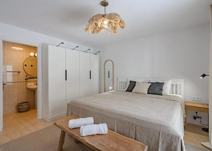 Sabina - 6 Bedroom House 别墅 *